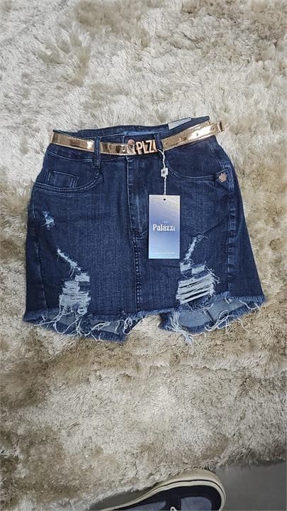 SHORT SAIA COM CINTO